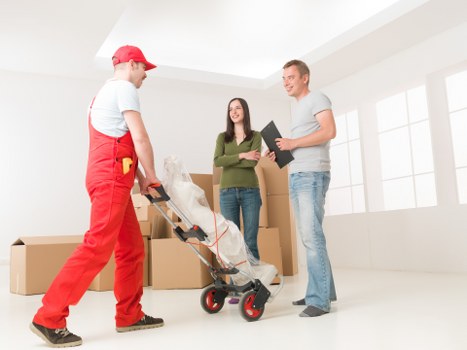 Residential and business long-term storage in Collierrow