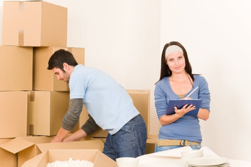 Load-based and cubic-yard storage rate estimate for a mixed household job